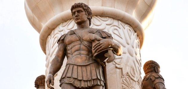 Kau Hebat? Maka Agamamu Tak Jadi Soal