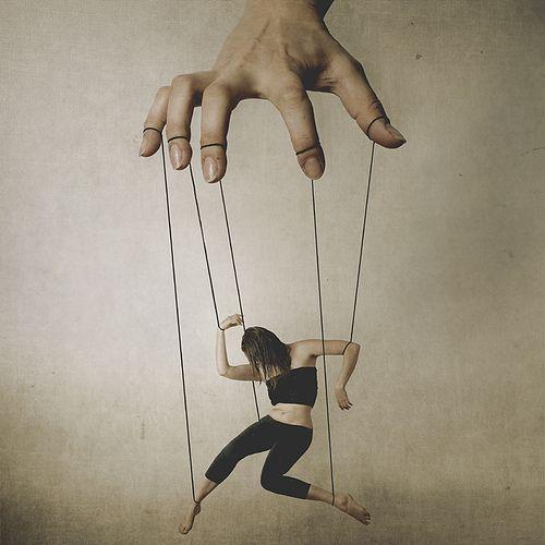 Komputer, Manusia dan Spesies Super Puppet